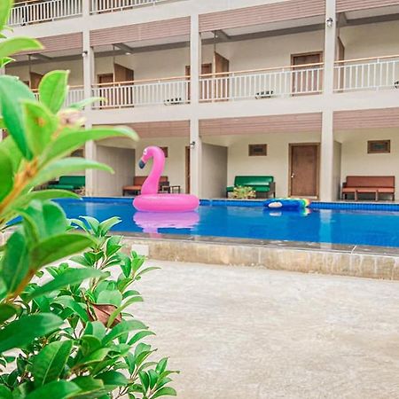 Chanpailin Omarzaa Krabi town Exteriör bild