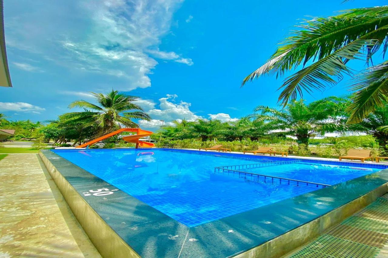 Chanpailin Omarzaa Krabi town Exteriör bild